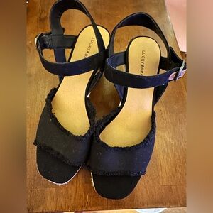 Lucky Brand Black Frayed Women's Sandals - barely worn
